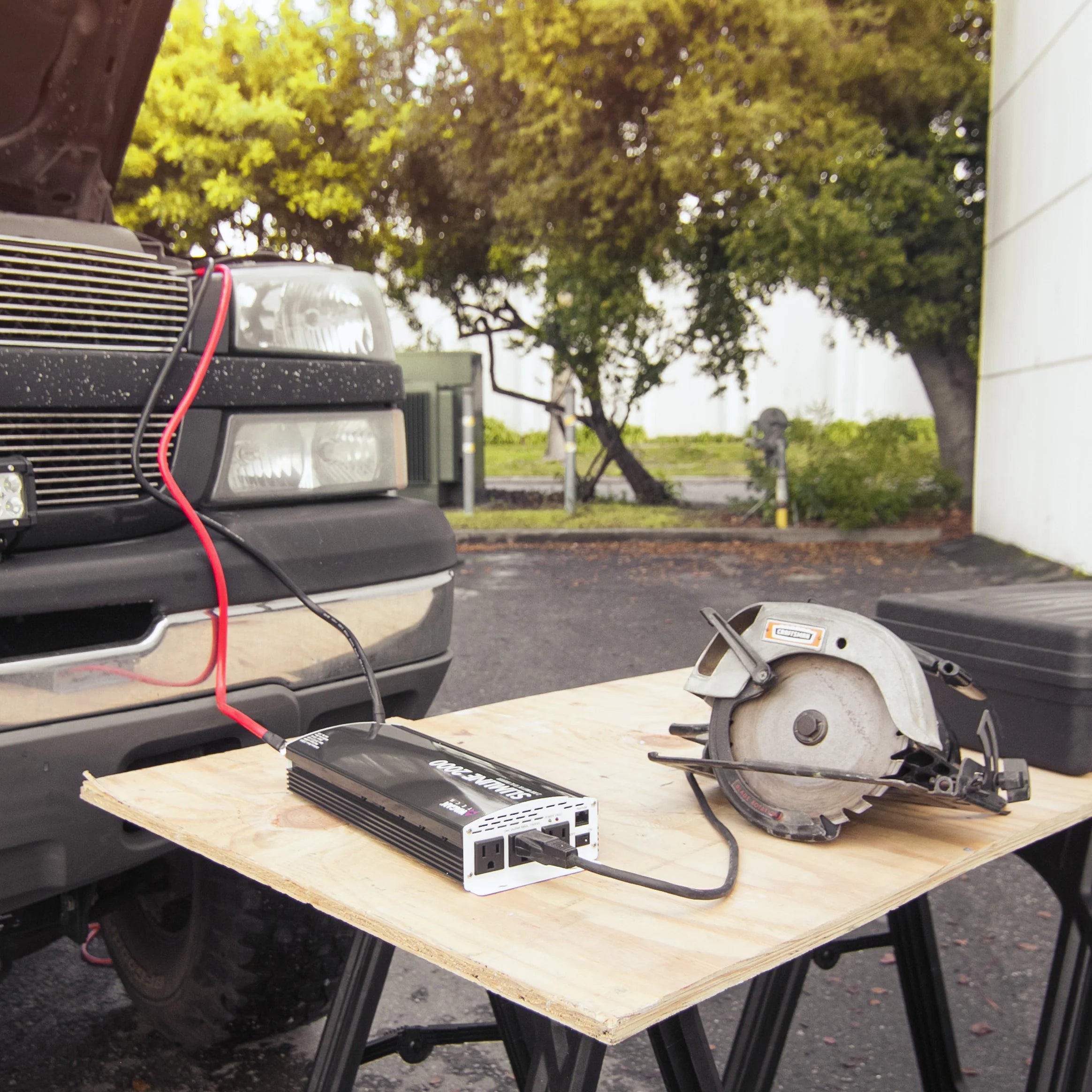 SlimLine AC Inverter 2000 Watt (MSW)
